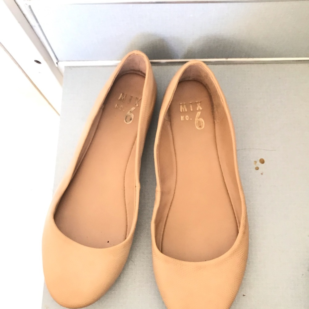 tan flats